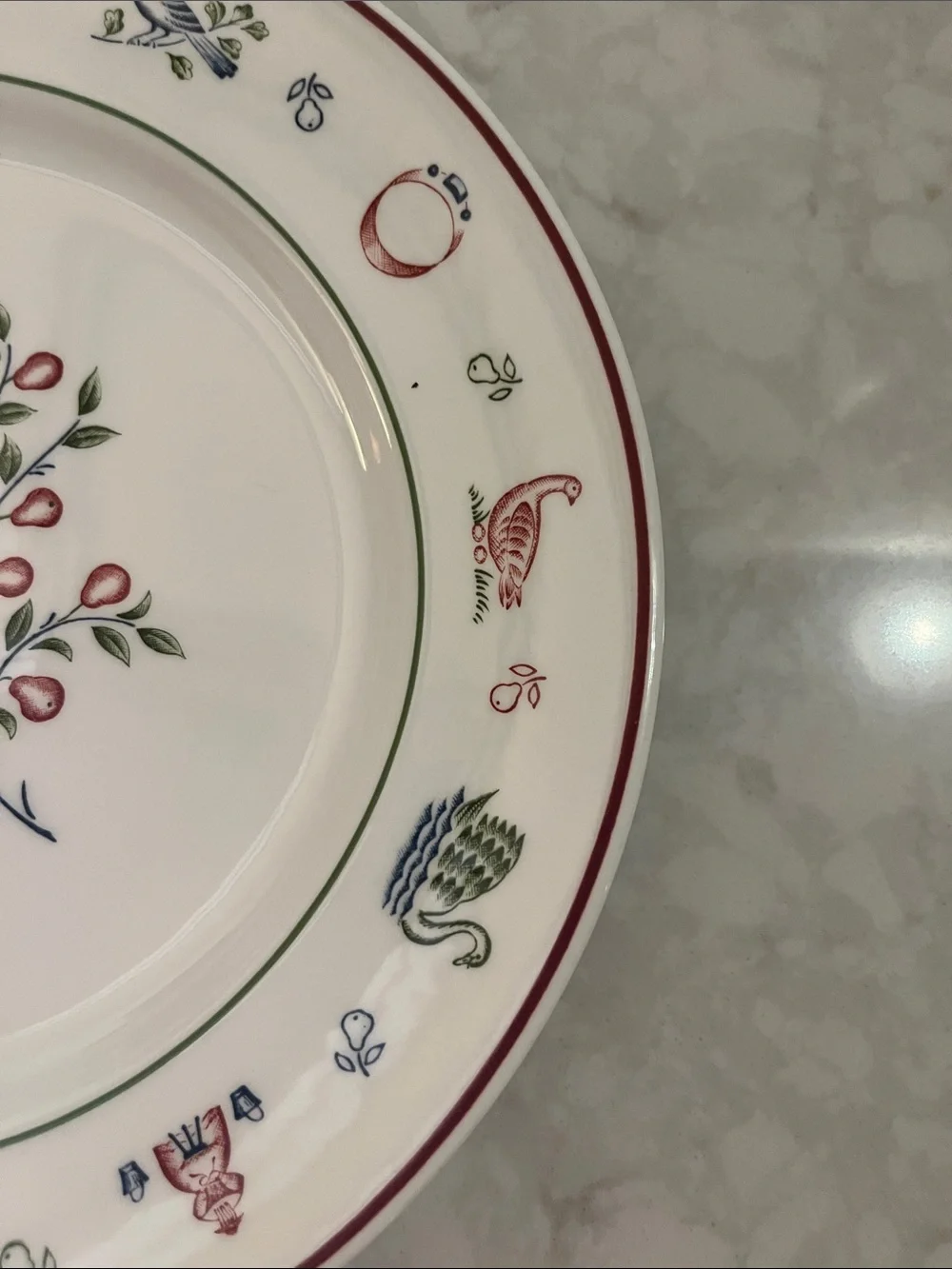 Johnson Brothers Dinner Plate  10.25” 12 Days of Christmas Partridge Pear Tree